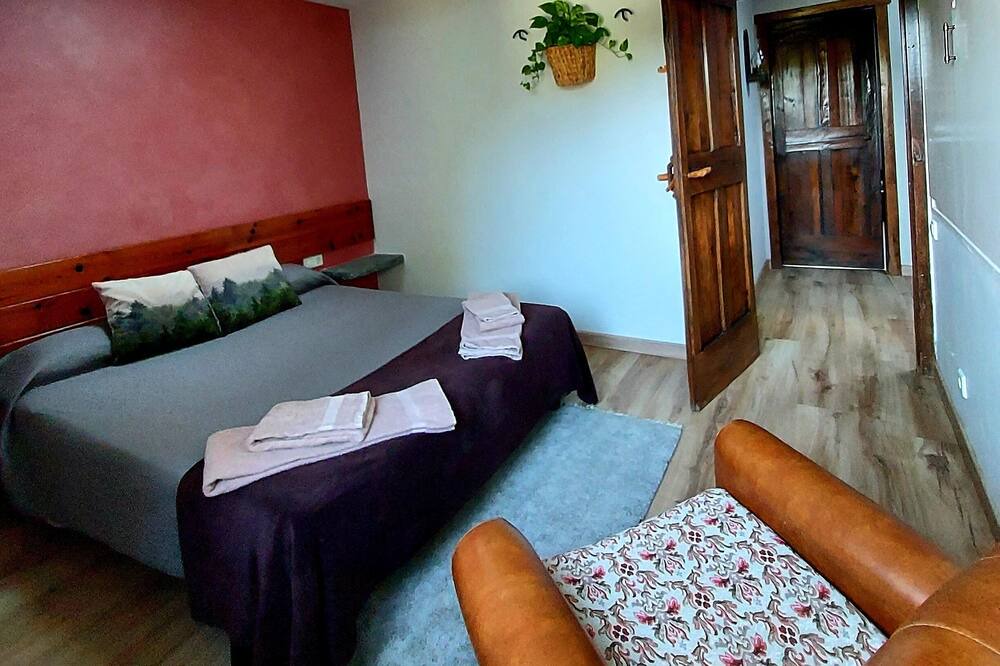 Photo of Bedroom in Sant Boi de Llucanes
