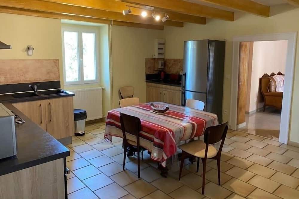 Photo of Kitchen in Trejouls