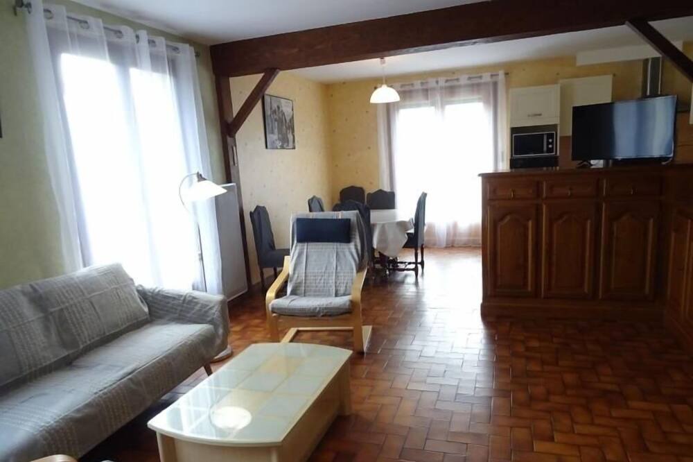 Photo of Livingroom in Mouret