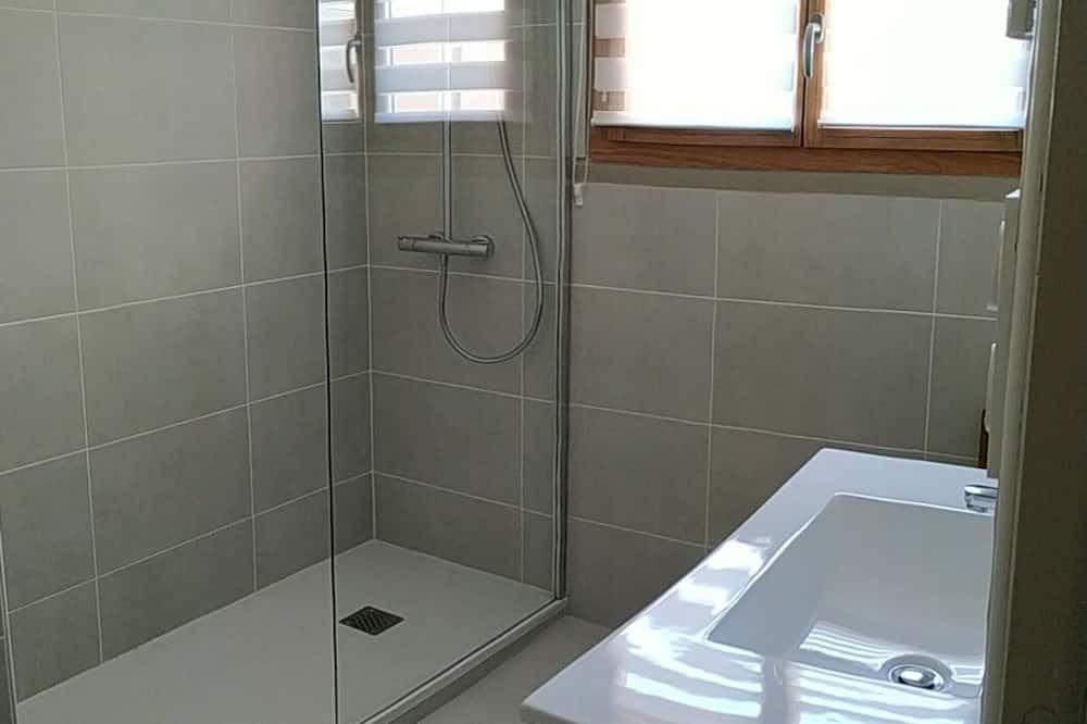 Photo of Bathroom in Mouret