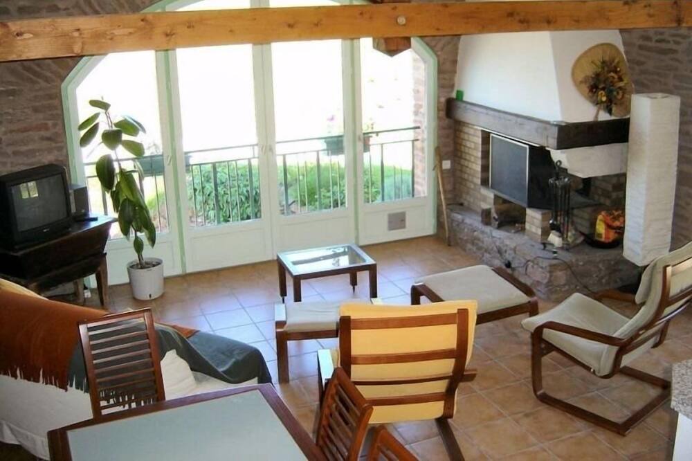 Photo of Livingroom in Martrin