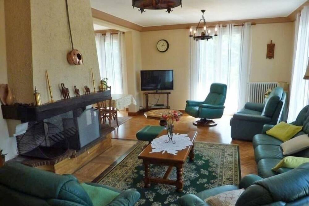 Photo of Livingroom in Montbazens