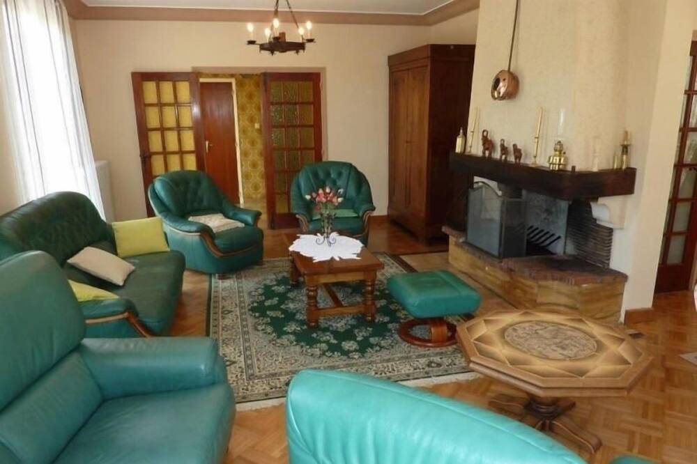 Photo of Livingroom in Montbazens