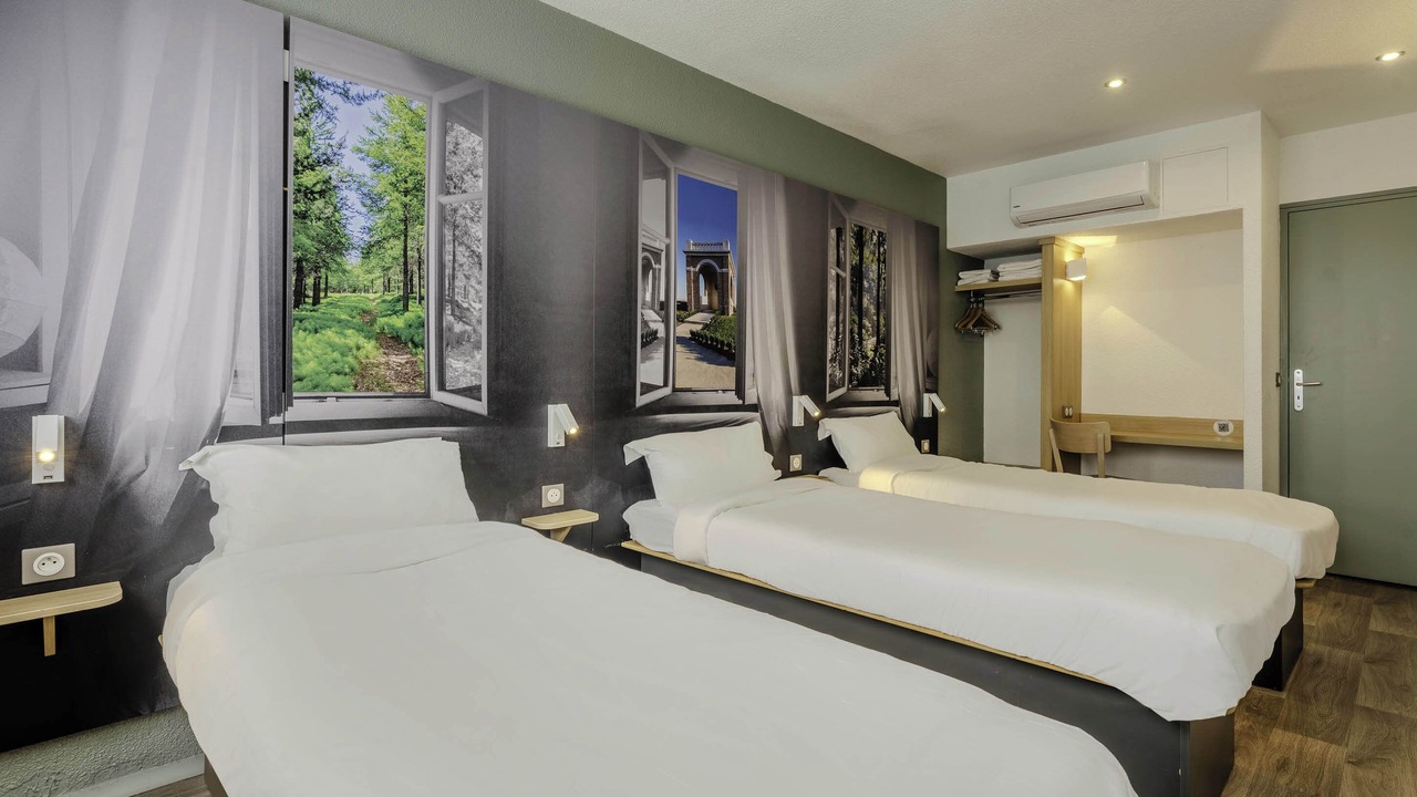 Photo of Bedroom in Proville