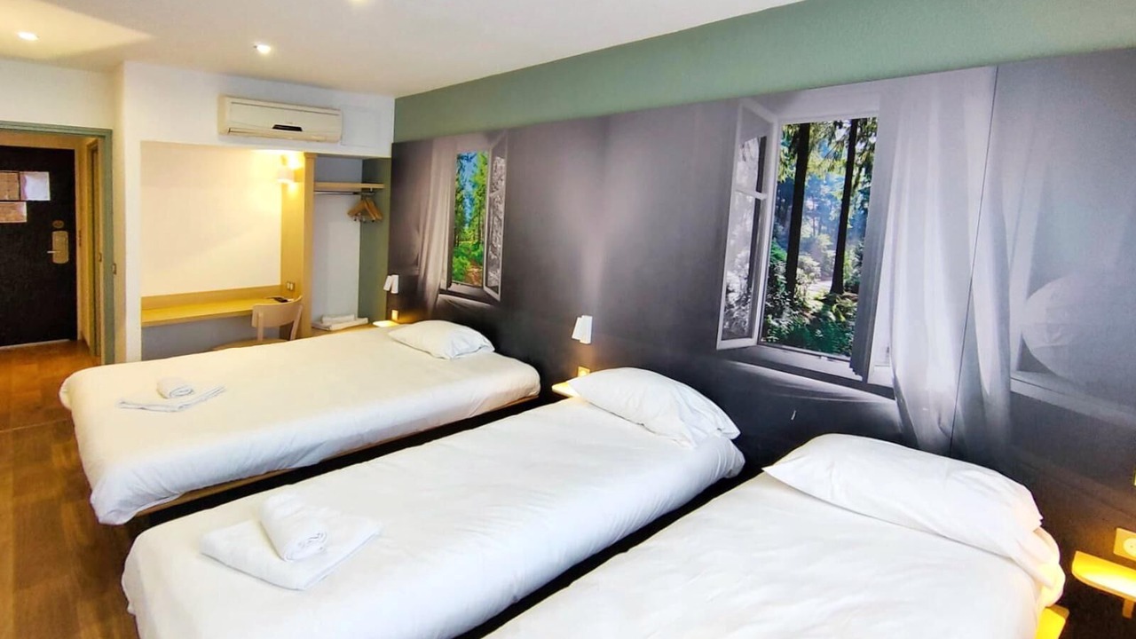 Photo of Bedroom in Proville