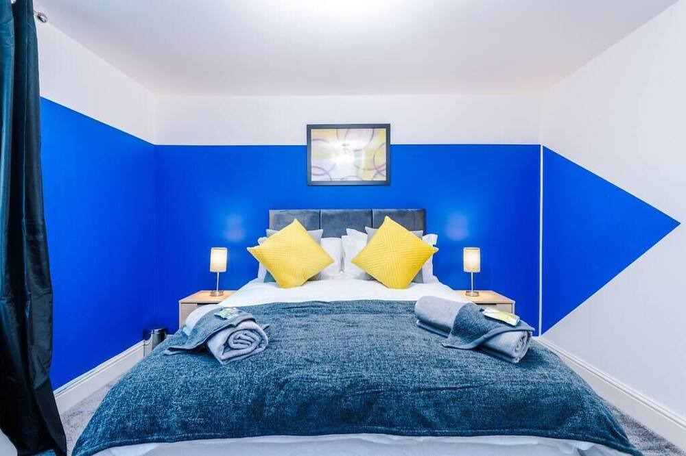 Photo of Bedroom in Whitnash