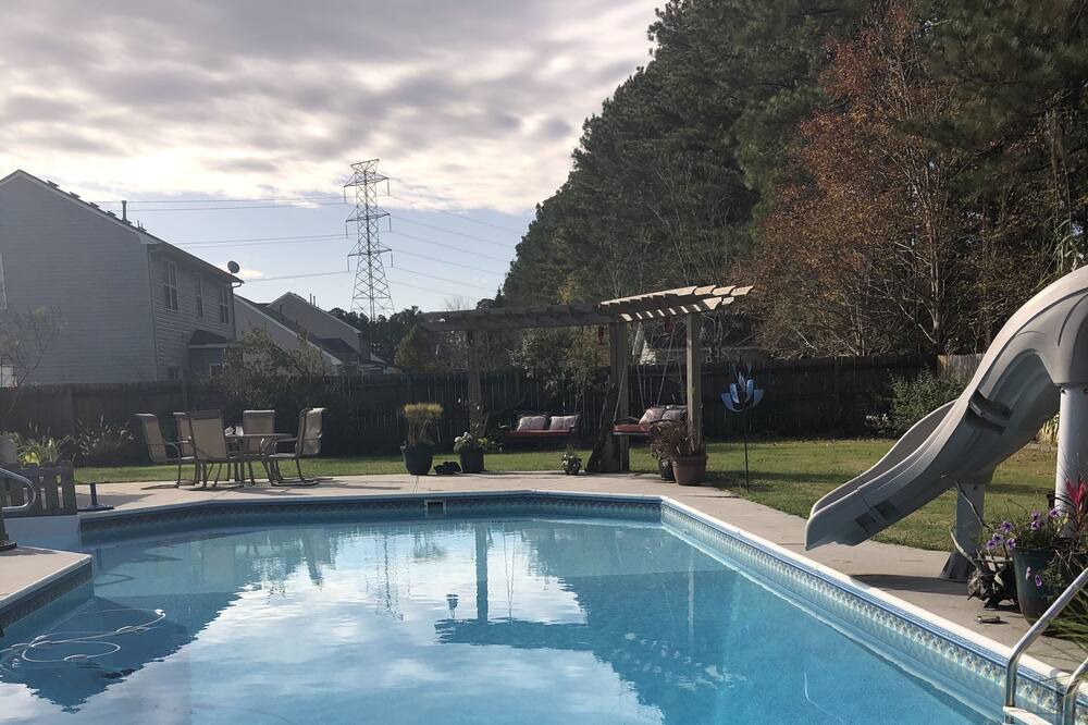 Photo of Outdoor in Fentress