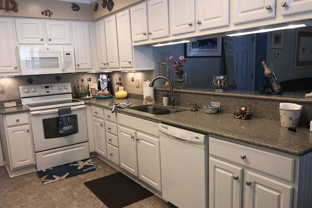 Photo of Kitchen in Fentress