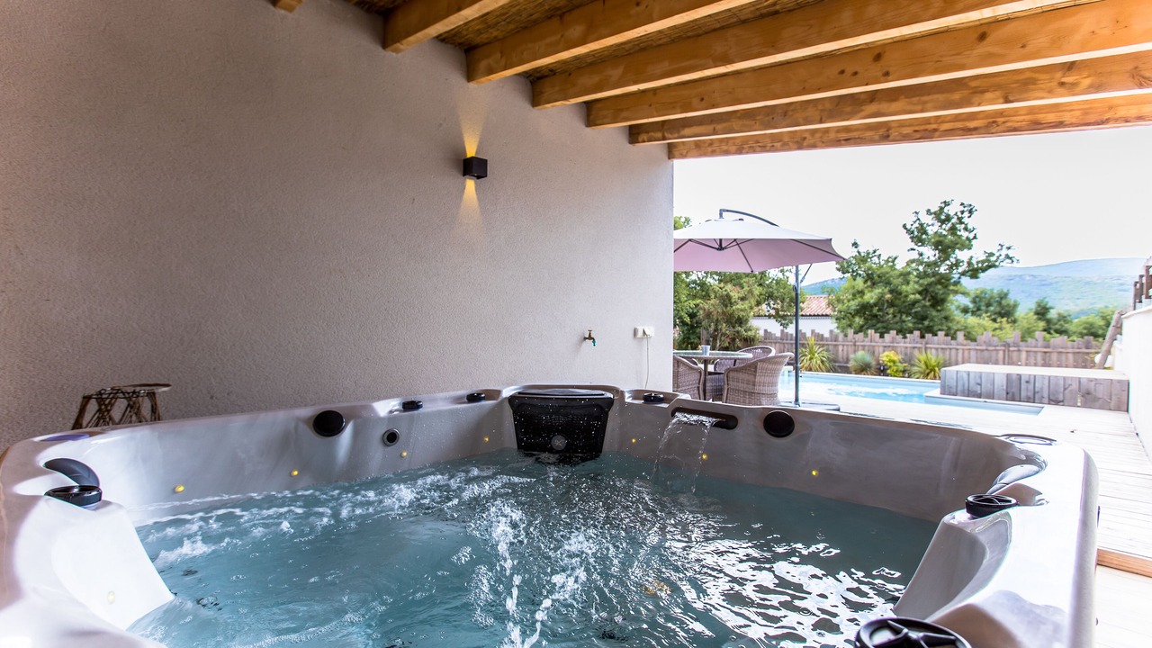 Photo of Outdoor in Saint Alban Auriolles