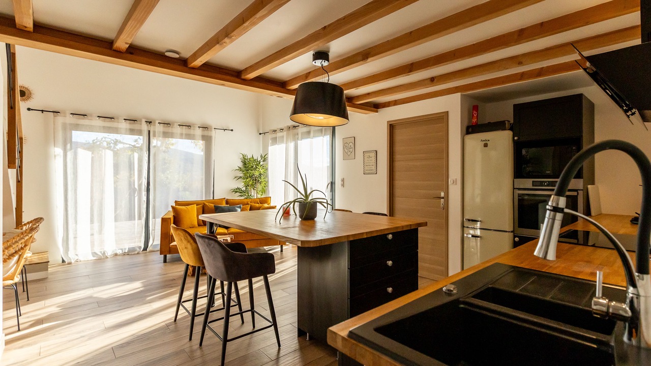 Photo of Kitchen in Saint Alban Auriolles