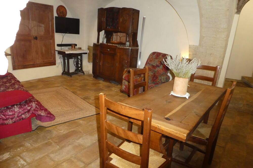 Photo of Livingroom in Souvignargues