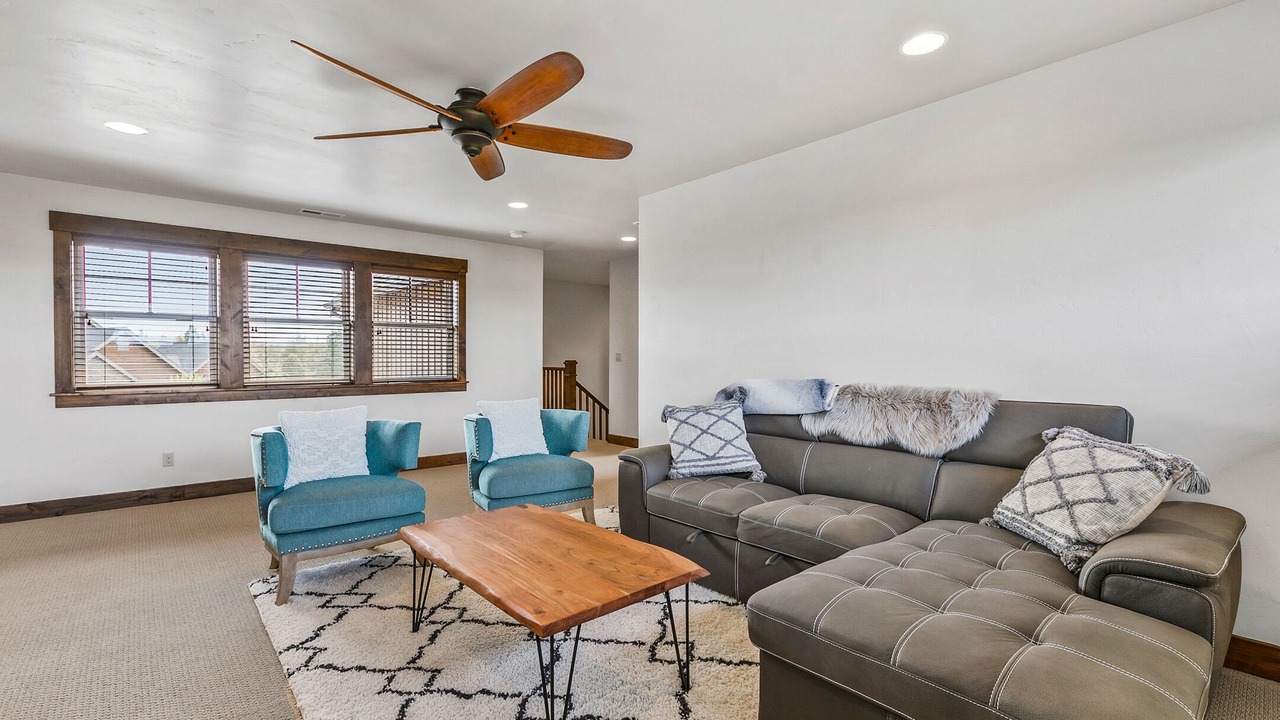 Photo of Livingroom in Alfalfa