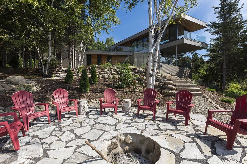 Photo of Patio Balcony in La Malbaie