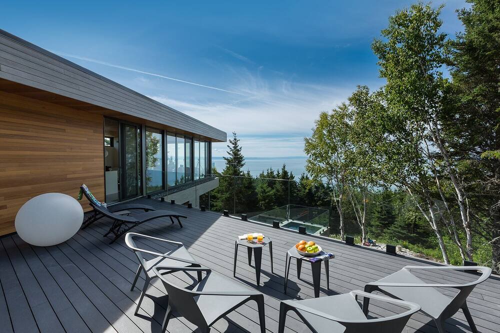 Photo of Patio Balcony in La Malbaie