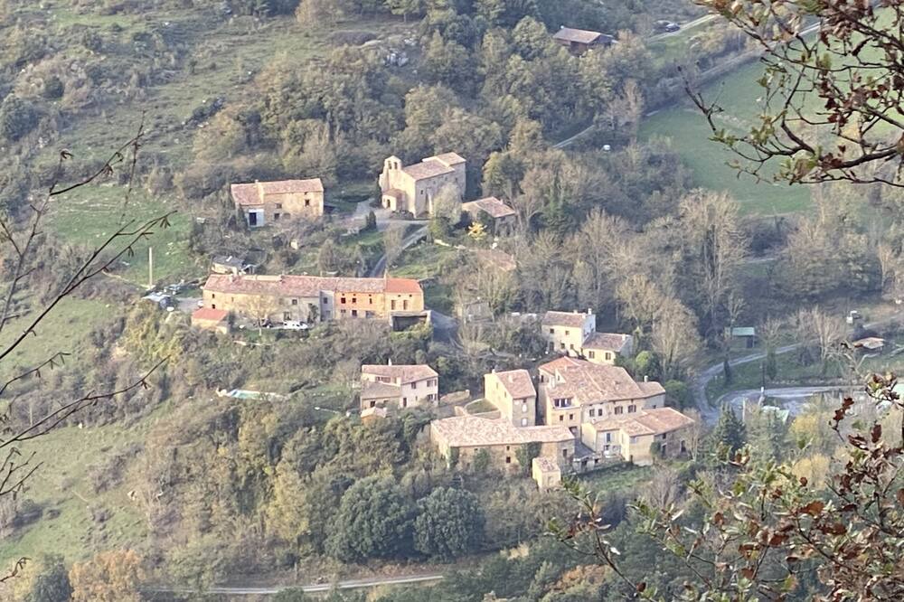 Photo of Outdoor in Saint-Just-et-le-Bezu