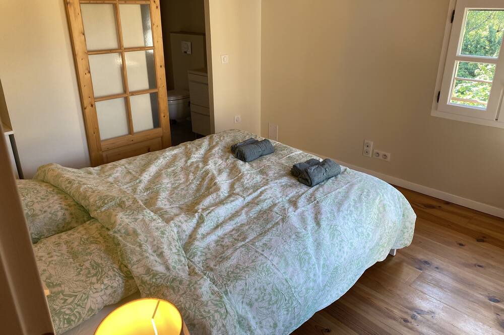 Photo of Bedroom in Saint-Just-et-le-Bezu