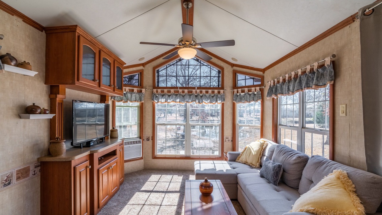 Photo of Livingroom in Yantis