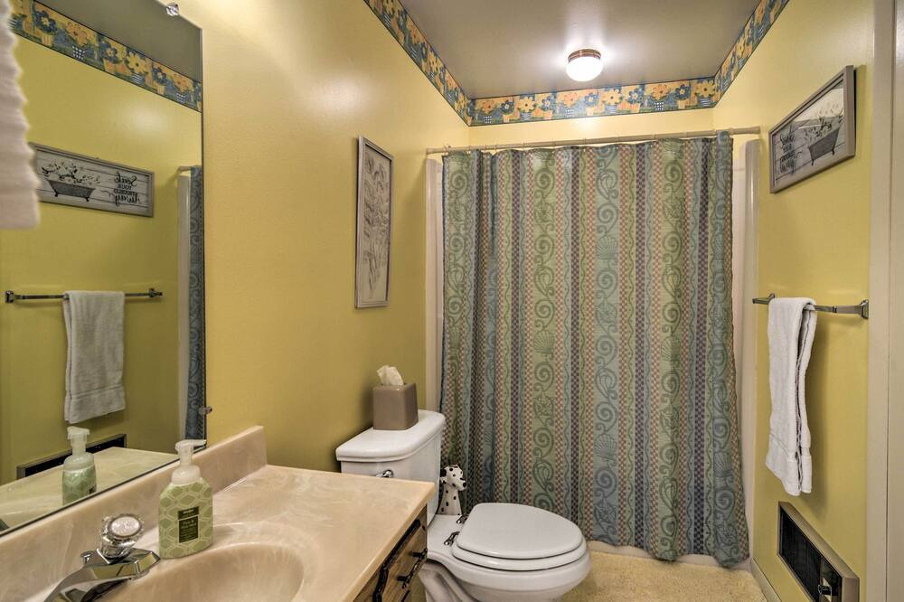 Photo of Bathroom in Elmira