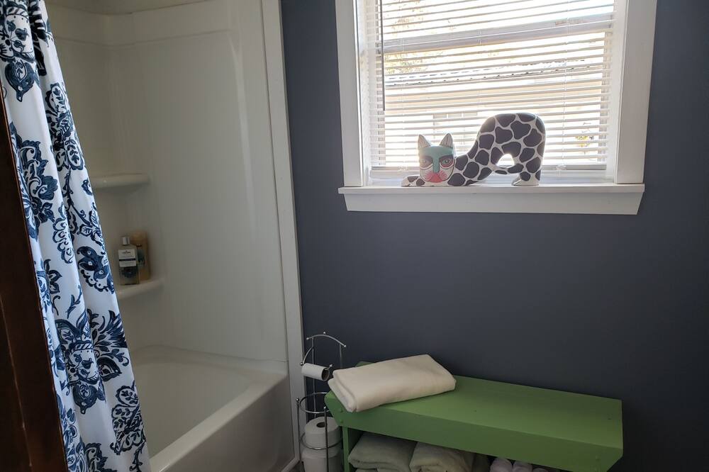 Photo of Bedroom in Dunnellon