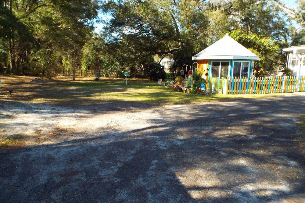 Photo of Others in Dunnellon
