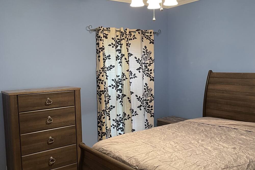 Photo of Bedroom in Cannon