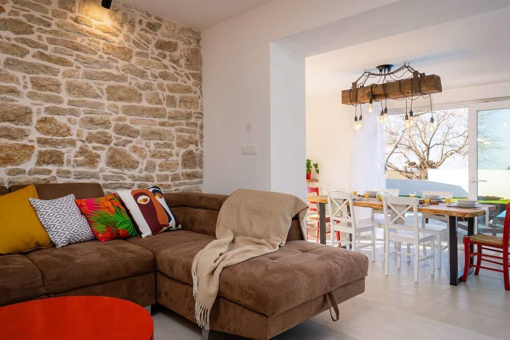 Photo of Livingroom in Kukci