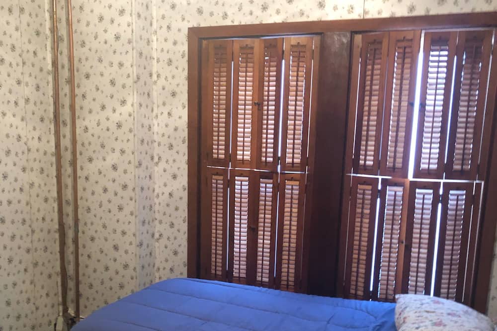 Photo of Bedroom in Renovo