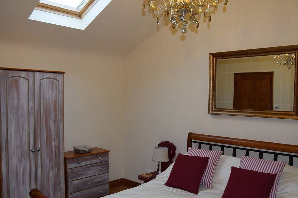 Photo of Bedroom in La Digne-d'Aval