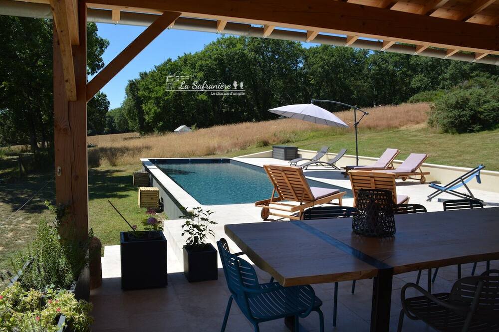Photo of Patio Balcony in Lagraulet-Saint-Nicolas