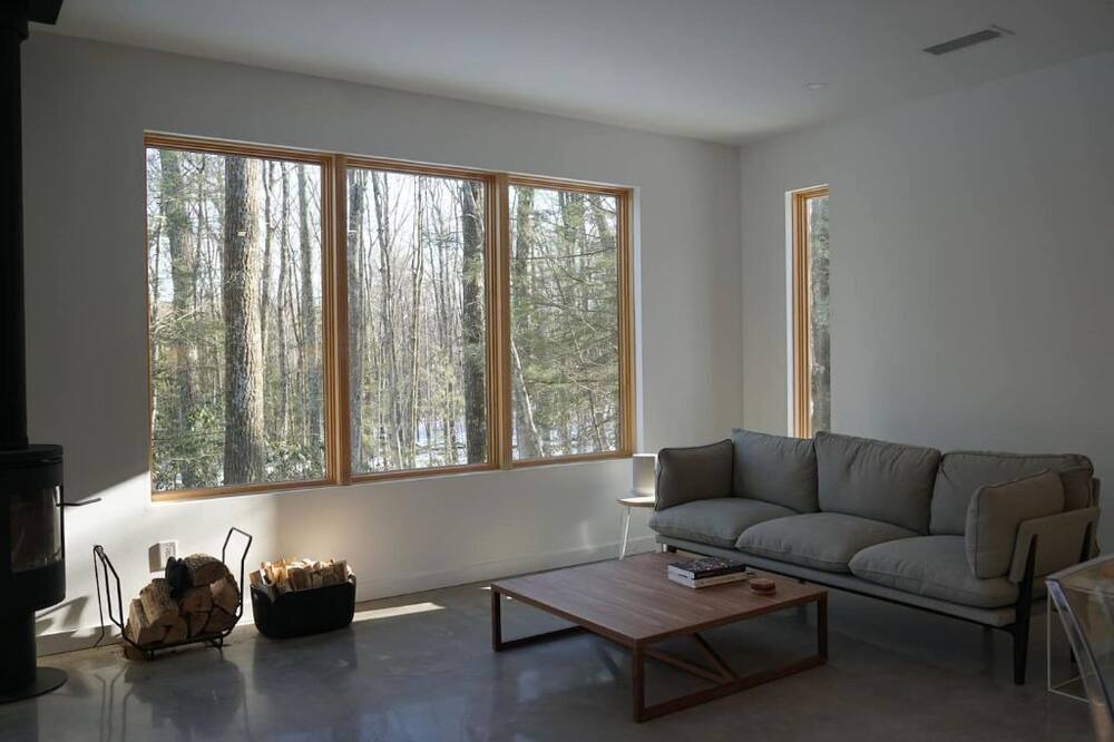 Photo of Livingroom in Accord