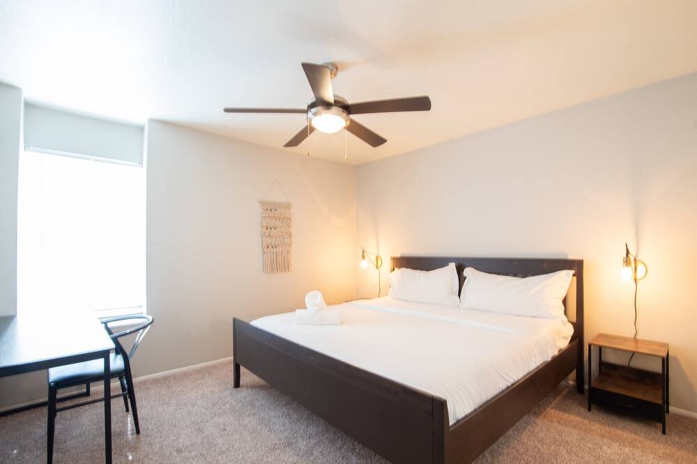 Photo of Bedroom in East Riverside - Oltorf