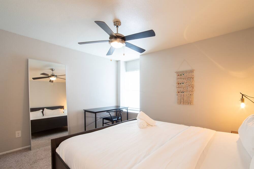 Photo of Bedroom in East Riverside - Oltorf