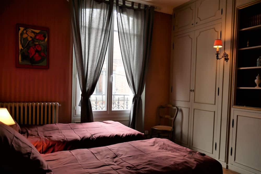 Photo of Bedroom in Chateaudun-Bannier