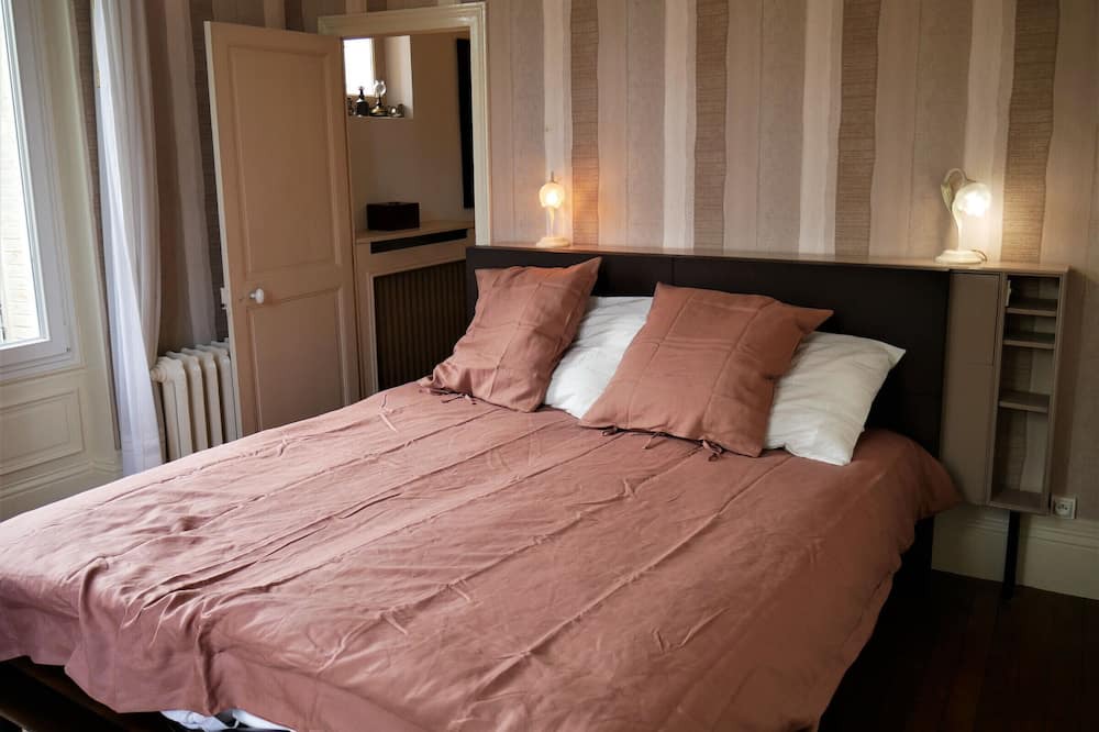 Photo of Bedroom in Chateaudun-Bannier