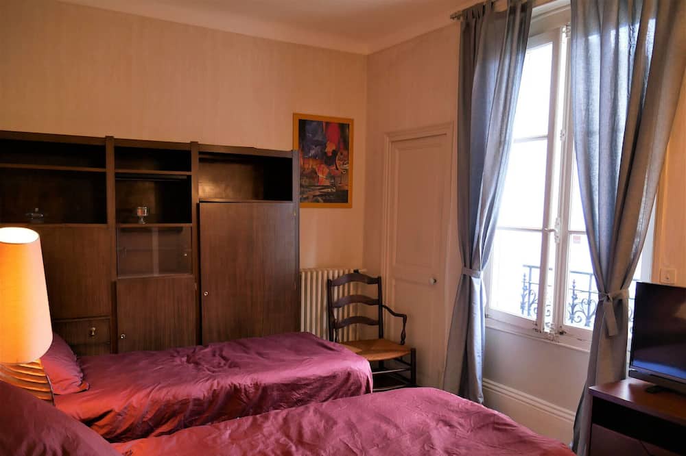 Photo of Bedroom in Chateaudun-Bannier