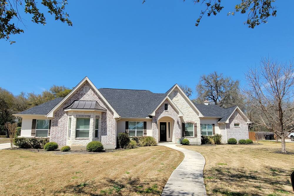 Photo of Outdoor in Hondo