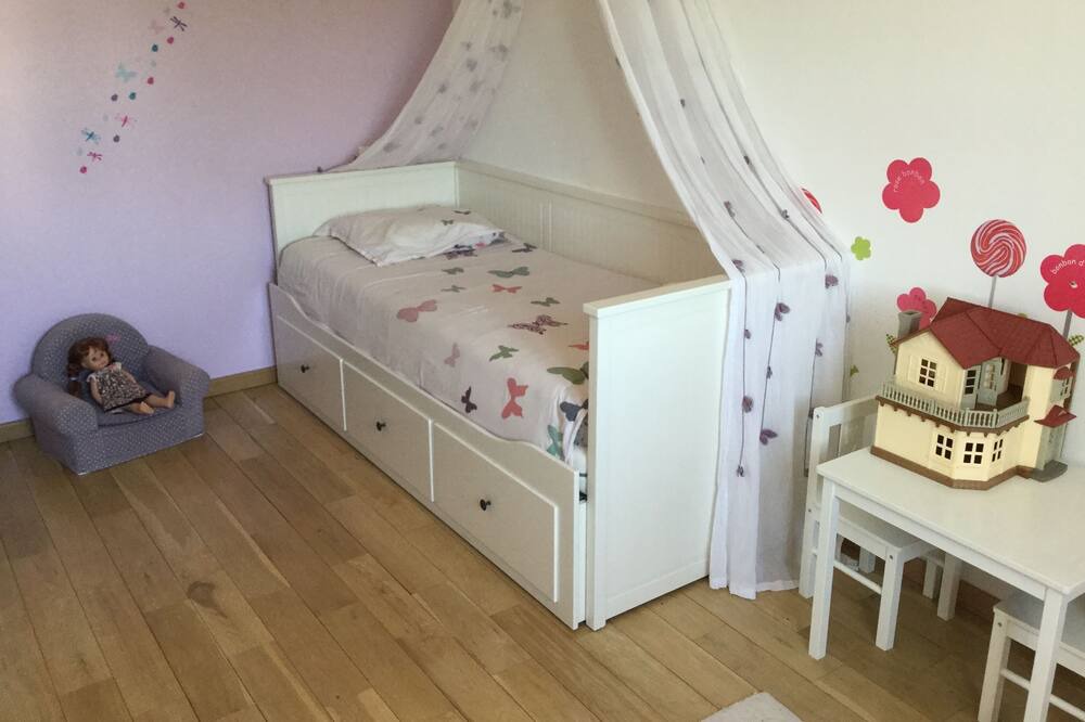 Photo of Bedroom in Salinelles