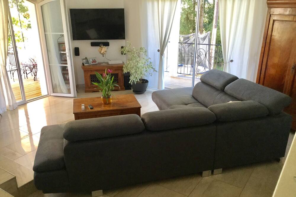 Photo of Livingroom in Salinelles