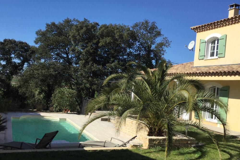 Photo of Outdoor in Salinelles