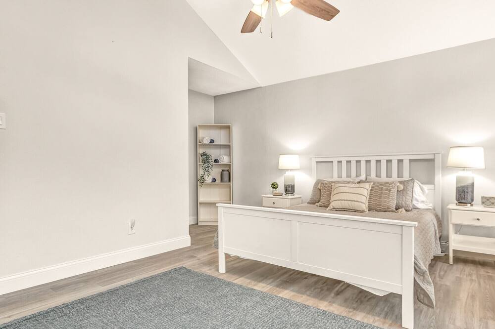 Photo of Bedroom in Seven Coves