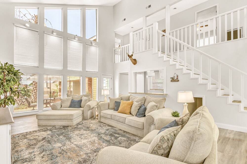 Photo of Livingroom in Seven Coves