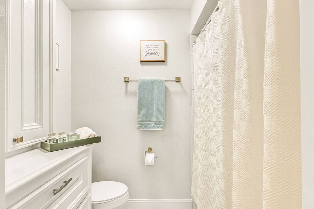 Photo of Bathroom in Seven Coves