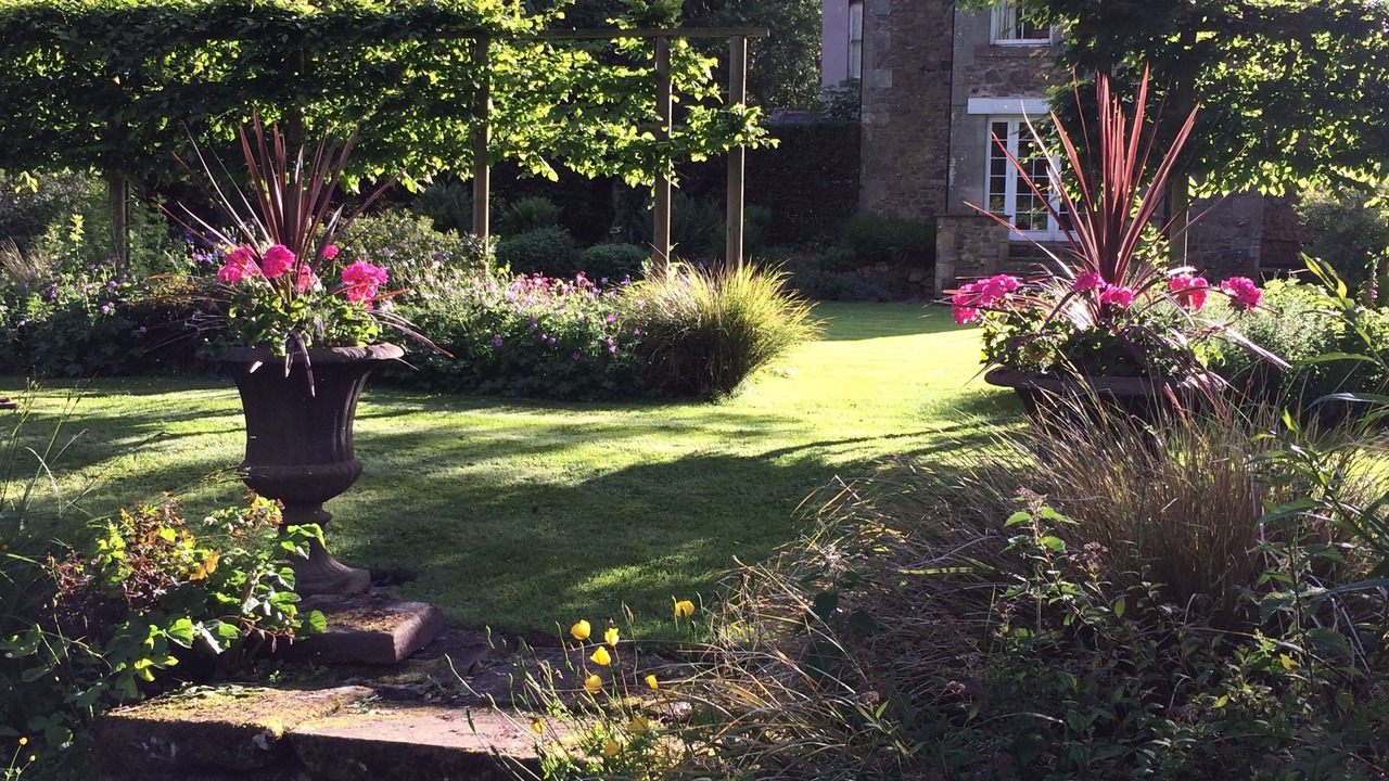 Photo of Outdoor in Ingram