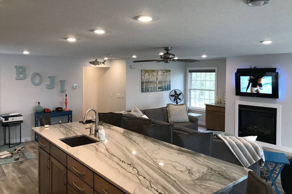 Photo of Kitchen in Spirit Lake