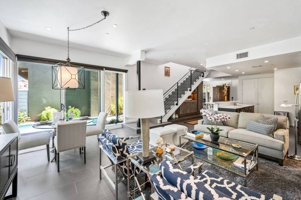 Photo of Bedroom in Canyon Corridor