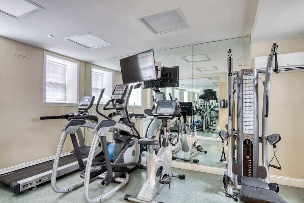 Photo of Others in Neighborhood Nine