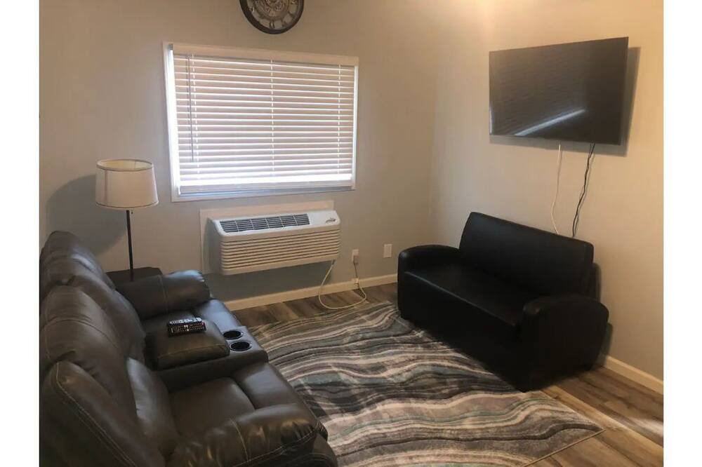 Photo of Livingroom in Cody