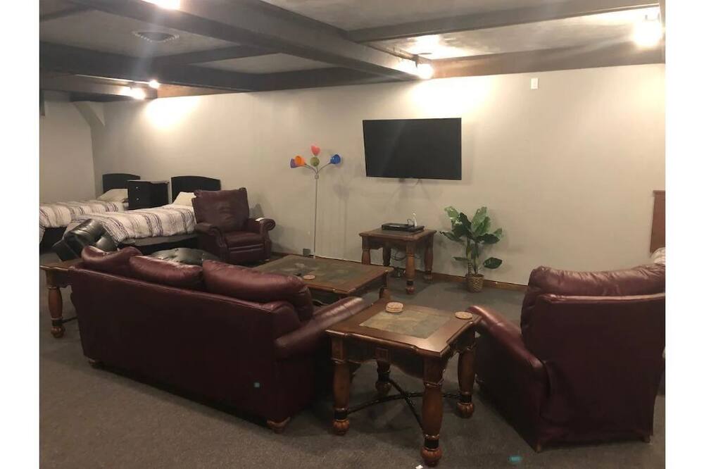 Photo of Livingroom in Cody