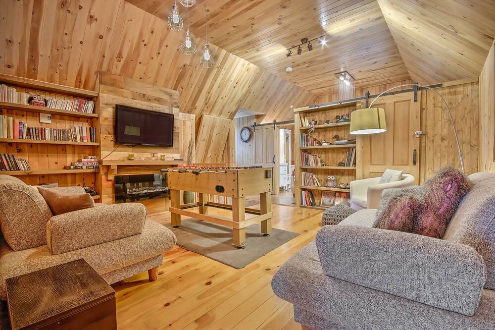 Photo of Livingroom in Saint-Jean-de-Matha