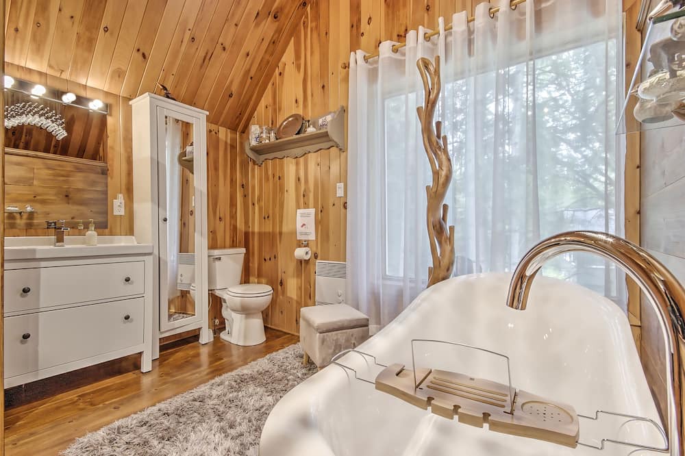 Photo of Bathroom in Saint-Jean-de-Matha